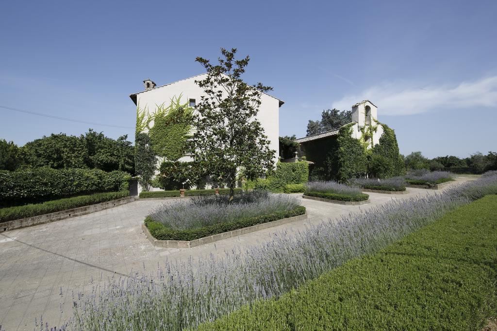 Hotel Commenda Ordine Di Malta Vignanello Exterior foto